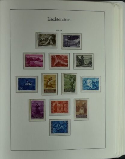 LIECHTENSTEIN EXCELLENT COLLECTION 1912/2000 TWO LIGHTHOUSE ALBUMS /<i>LIECHTENSTEIN – AUSGEZEICHNETE SAMMLUNG 1912/2000 IN ZWEI LEUCHTTURM-ALBEN ungebraucht oder postfrisch</i> - Image 41