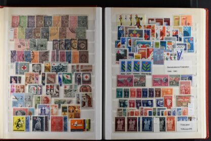 YUGOSLAVIA, FINE COLLECTION 1918-69 UNUSED WITH MANY BETTER IN  STOCK BOOK, MOSTLY NEVER HINGED <i>JUGOSLAWIEN, feine Sammlung 1918–1969 ungebraucht in Steckbuch, mit vielen besseren Ausgaben, meist postfrisch.</i> - Image 14