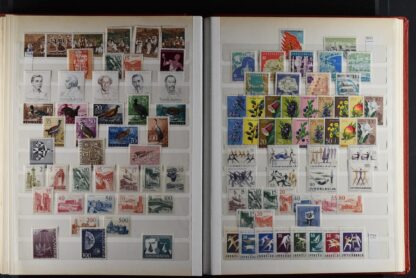 YUGOSLAVIA, FINE COLLECTION 1918-69 UNUSED WITH MANY BETTER IN  STOCK BOOK, MOSTLY NEVER HINGED <i>JUGOSLAWIEN, feine Sammlung 1918–1969 ungebraucht in Steckbuch, mit vielen besseren Ausgaben, meist postfrisch.</i> - Image 9