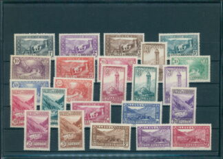 FRENCH ANDORRA, EXCELLENT GROUP <I>Französisch-Andorra – hervorragende Partie</I>