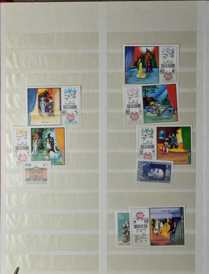 TWO STOCKBOOKS MOSTLY TOPICAL STAMPS AS IS / <i>Zwei Einsteckbücher mit meist thematischen Marken meist postfrisch, angeboten wie besehen</i> - Image 48