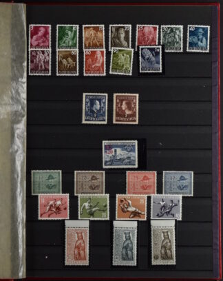 LIECHTENSTEIN, COLLECTION 1912-77 UNUSED; WITH RARE 2 FRANCS FROM 1951, NEVER HINGED / <i>Liechtenstein, Sammlung 1912–77 ungebraucht; mit dem seltenen 2 Franken von 1951, postfrisch.</i>